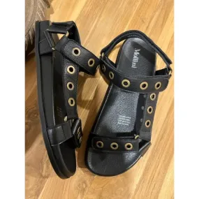 Herished-Mo Sandal - Black