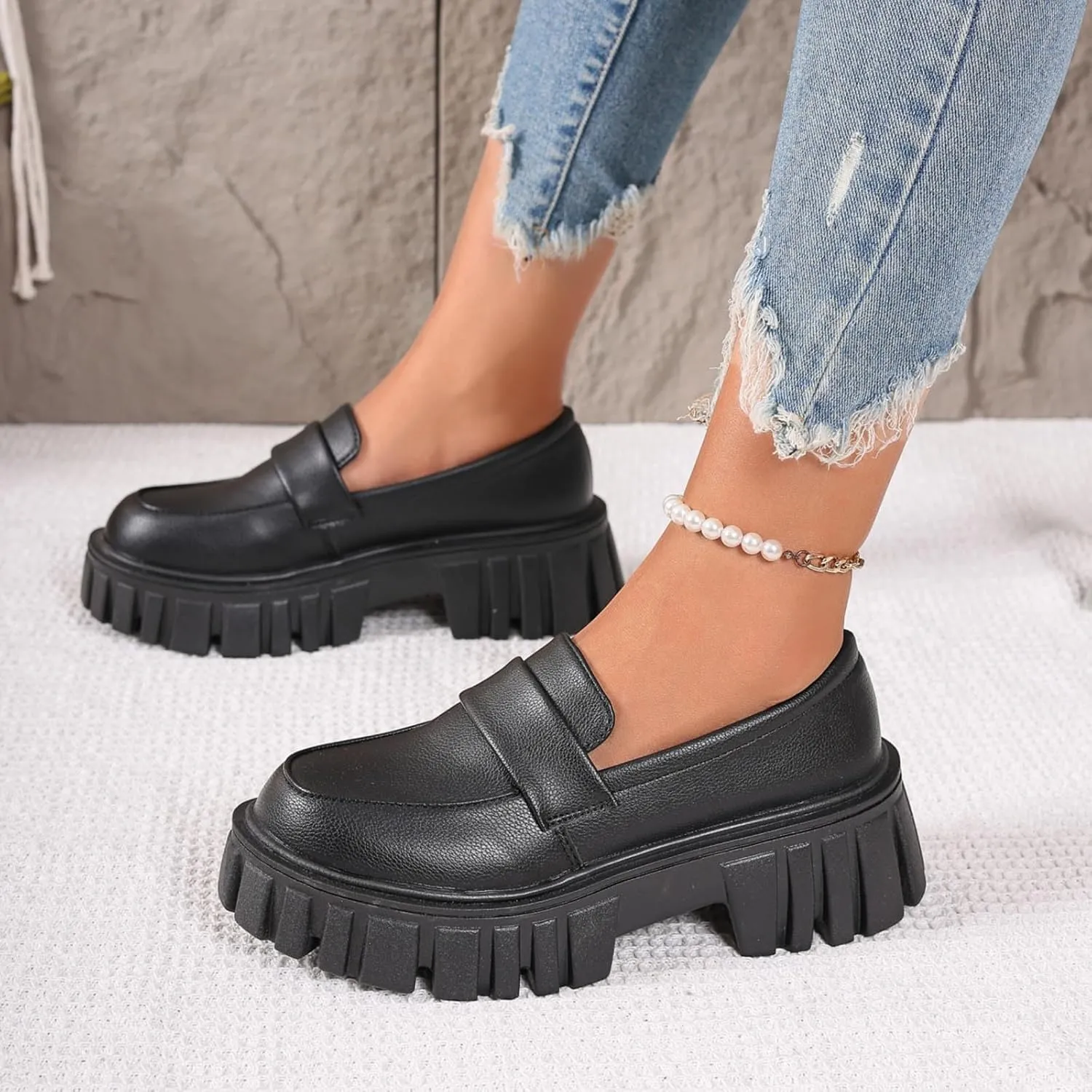 Slip-On Loafers for Women Leather Work Shoe Chunky Business Shoe Comfortable Dress Shoes Casual Platform Shoes