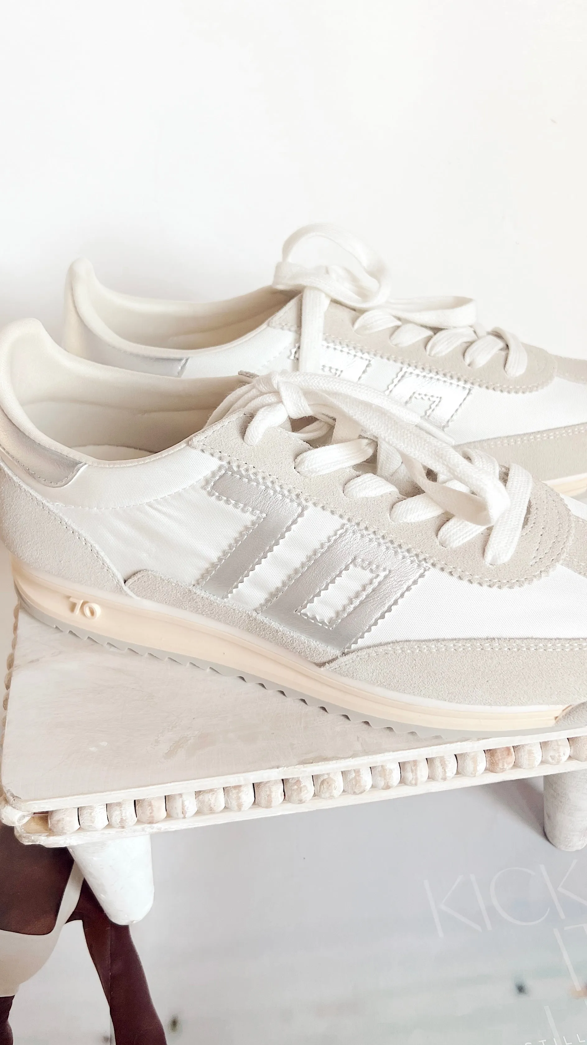 The Back 70 Barkley Jogger Sneaker - Metallic Silver