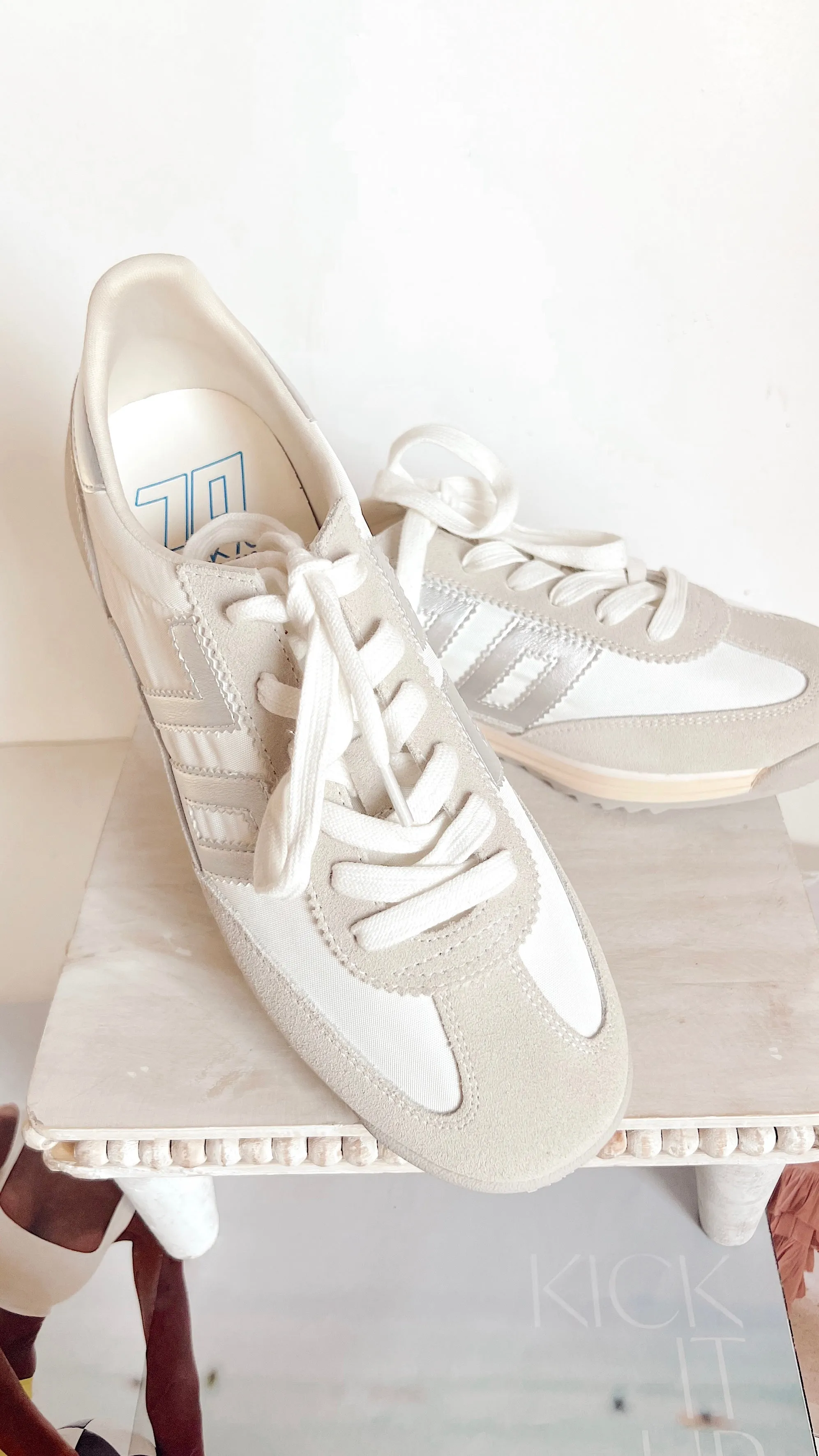 The Back 70 Barkley Jogger Sneaker - Metallic Silver